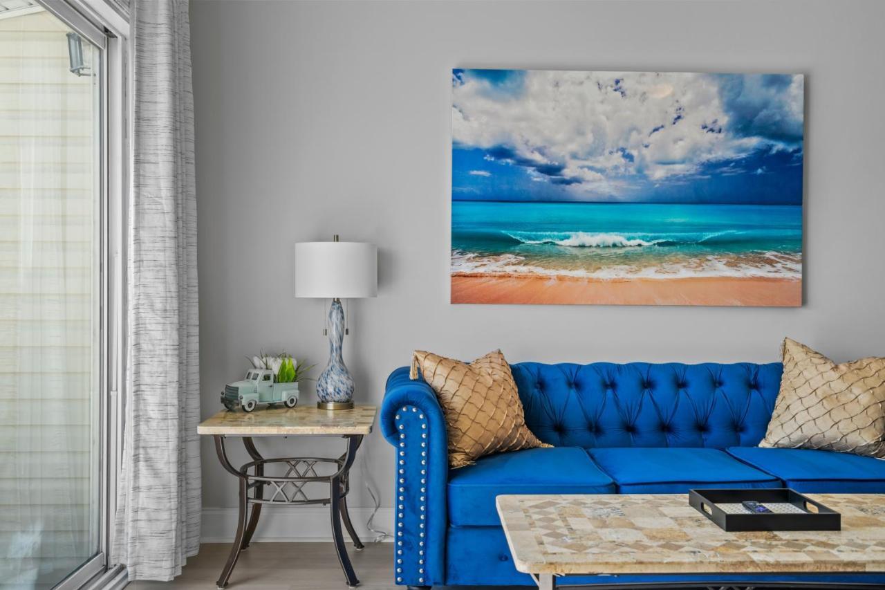 ☆Live On The Water! Lake Palmetto Palm W/ Patio - 10Min To Downtown & Beaches☆ Чарлстон Екстер'єр фото